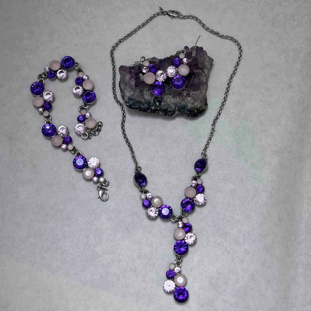Vtg SHA Purple Pink Crystal Jewelry Set Necklace Bracelet Earrings‎ UV Reactive